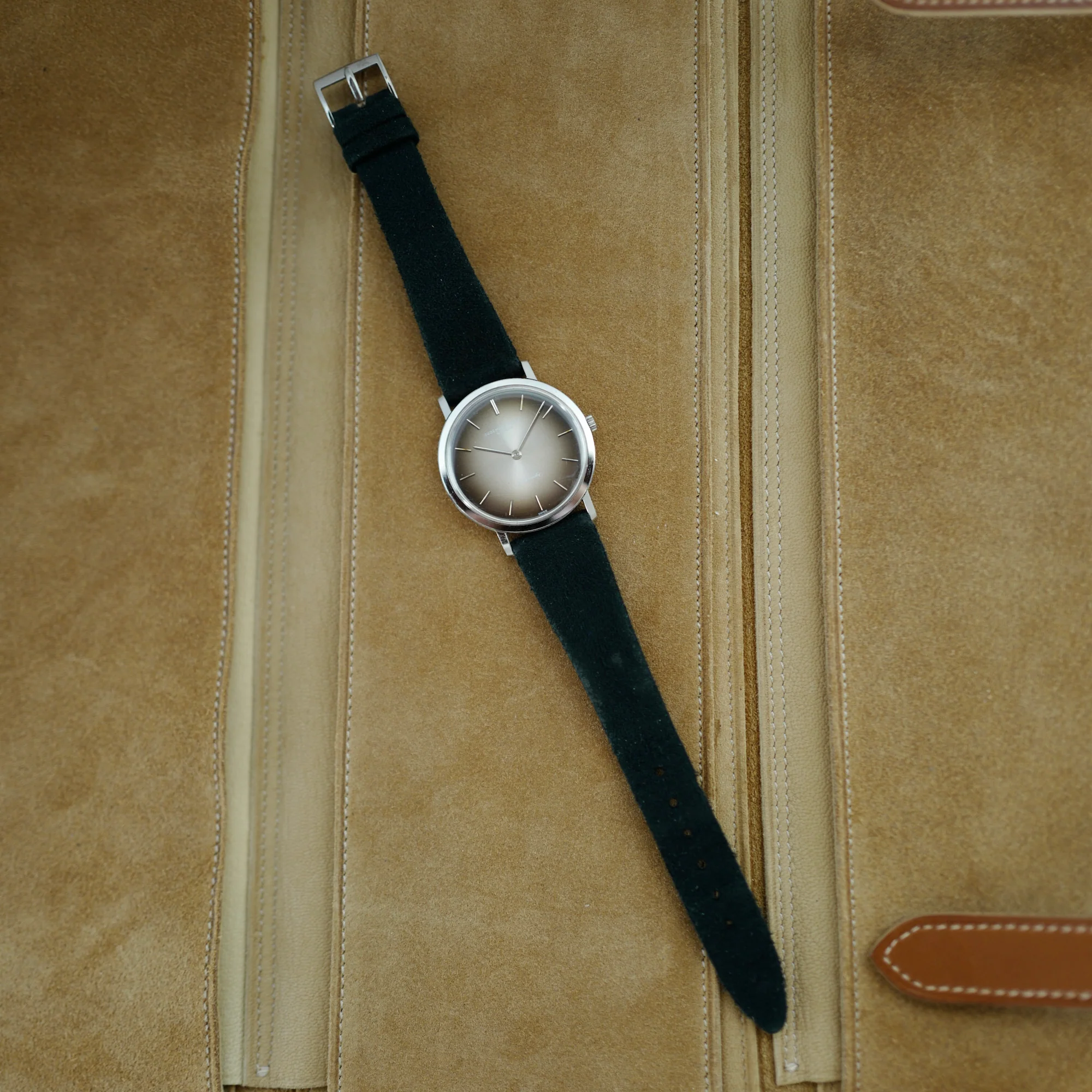 Audemars Piguet Steel Automatic Watch with Smoked Vignette Dial - Image 6