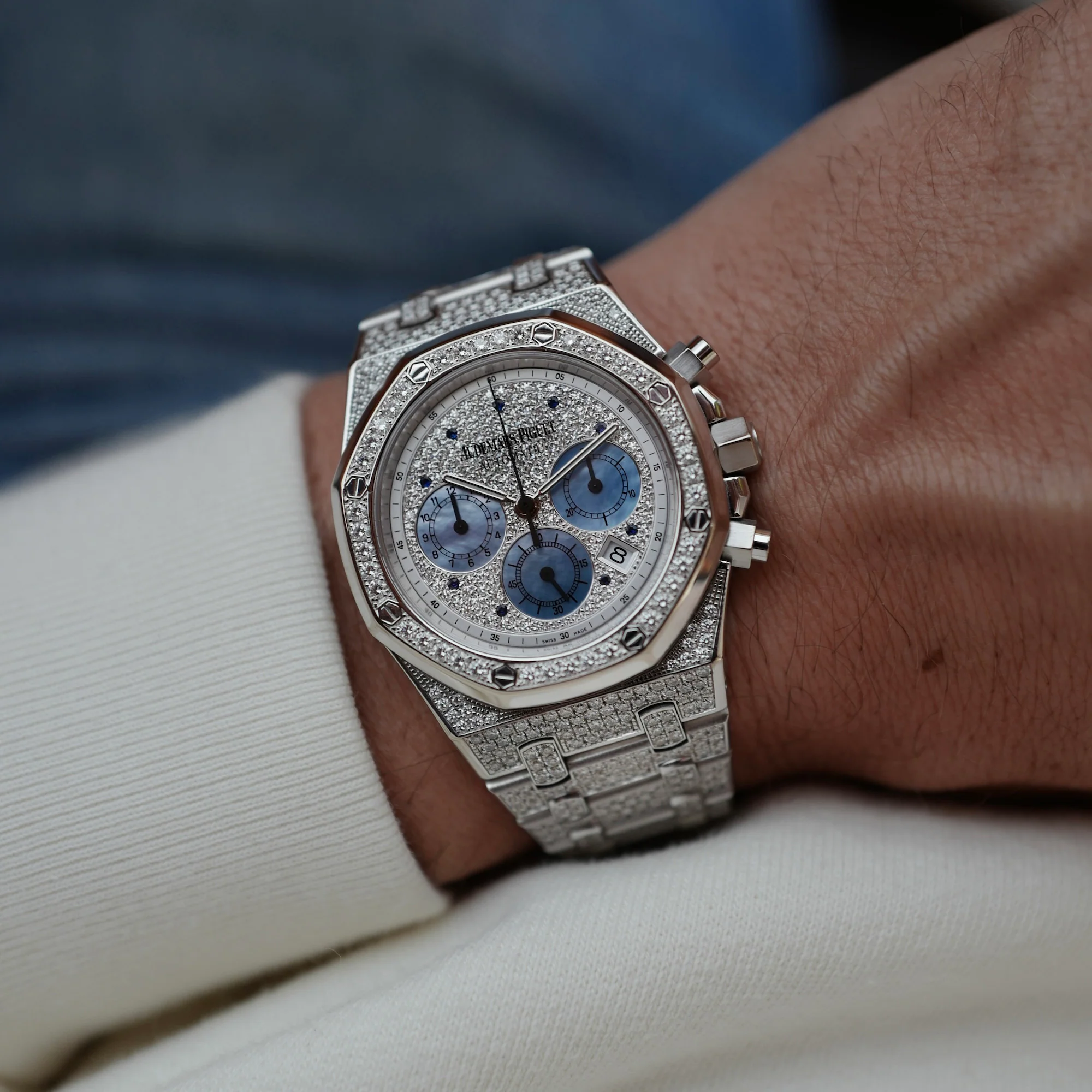 Audemars Piguet White Gold Royal Oak Chronograph Ref. 25978 - Image 4