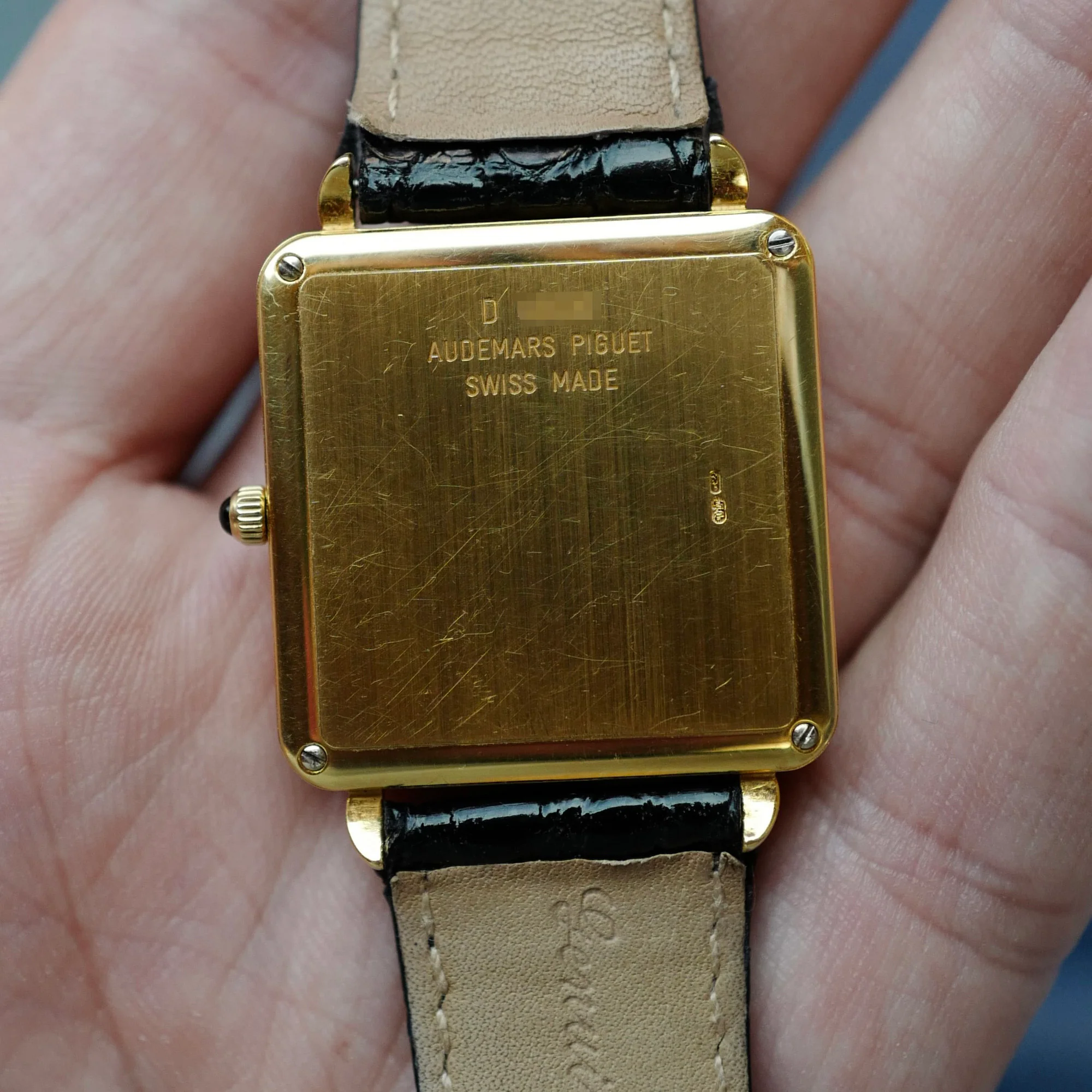 Audemars Piguet Yellow Gold Mechanical Watch - Image 4
