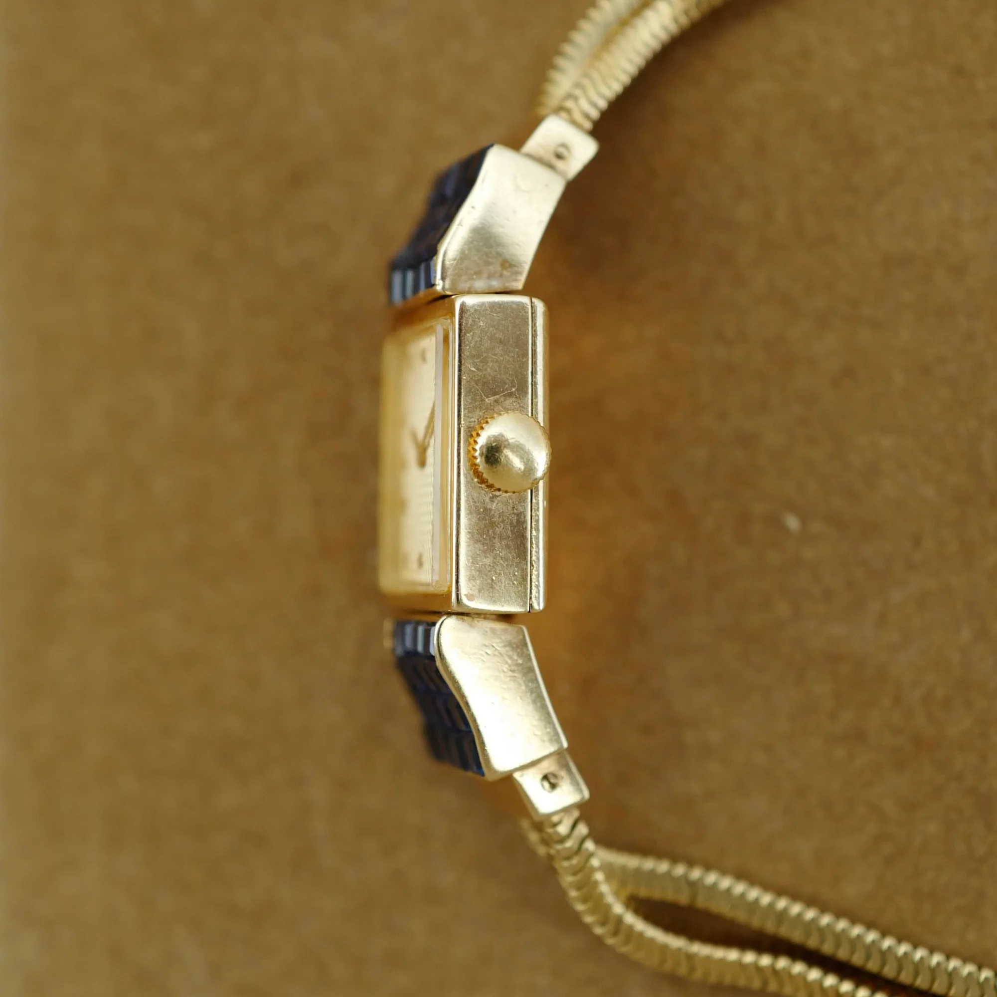 Boucheron Yellow Gold Invisible Set Sapphire Watch (New Arrival) - Image 8