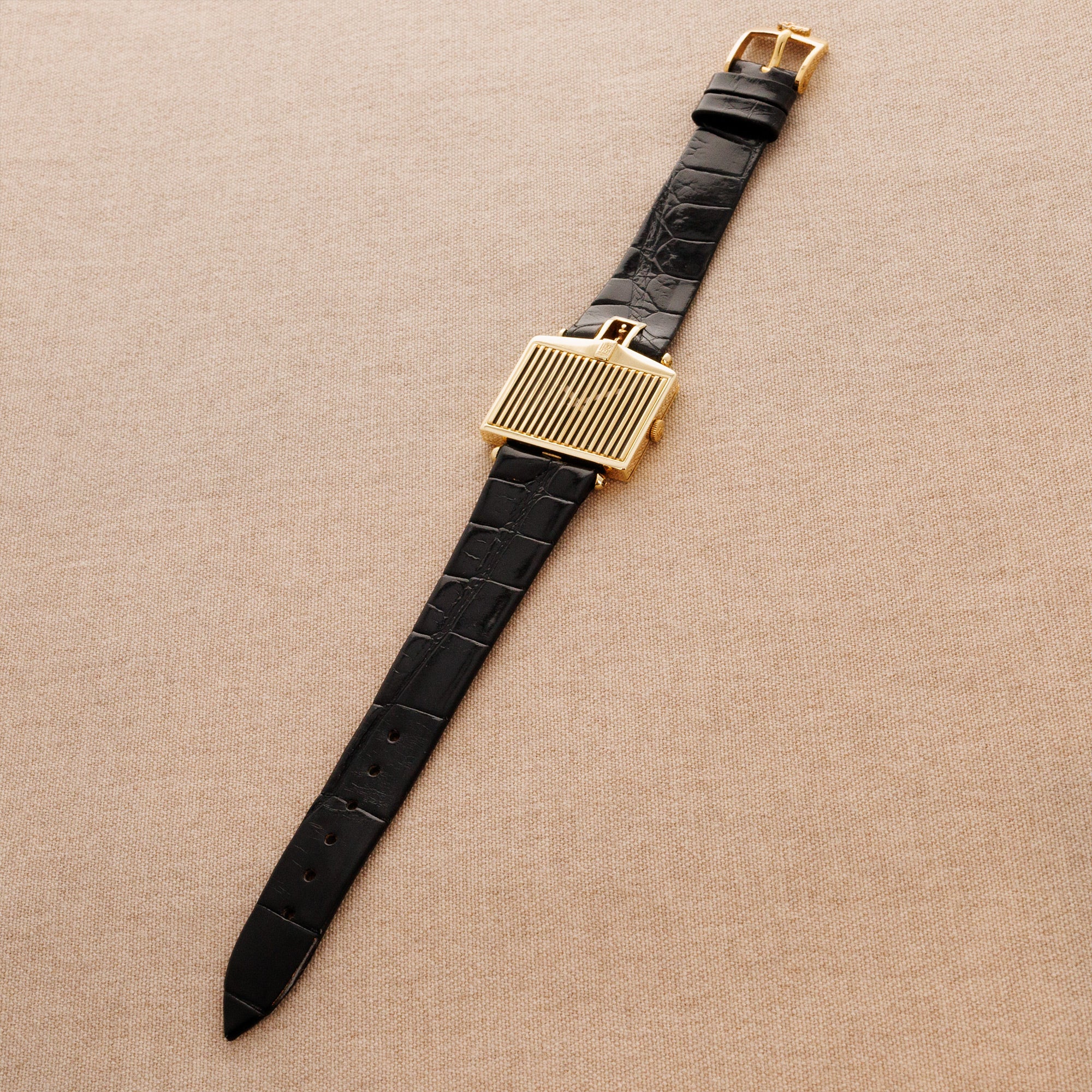 Corum Yellow Gold Rolls Royce Mechanical Watch Ref. 55595 - Image 5