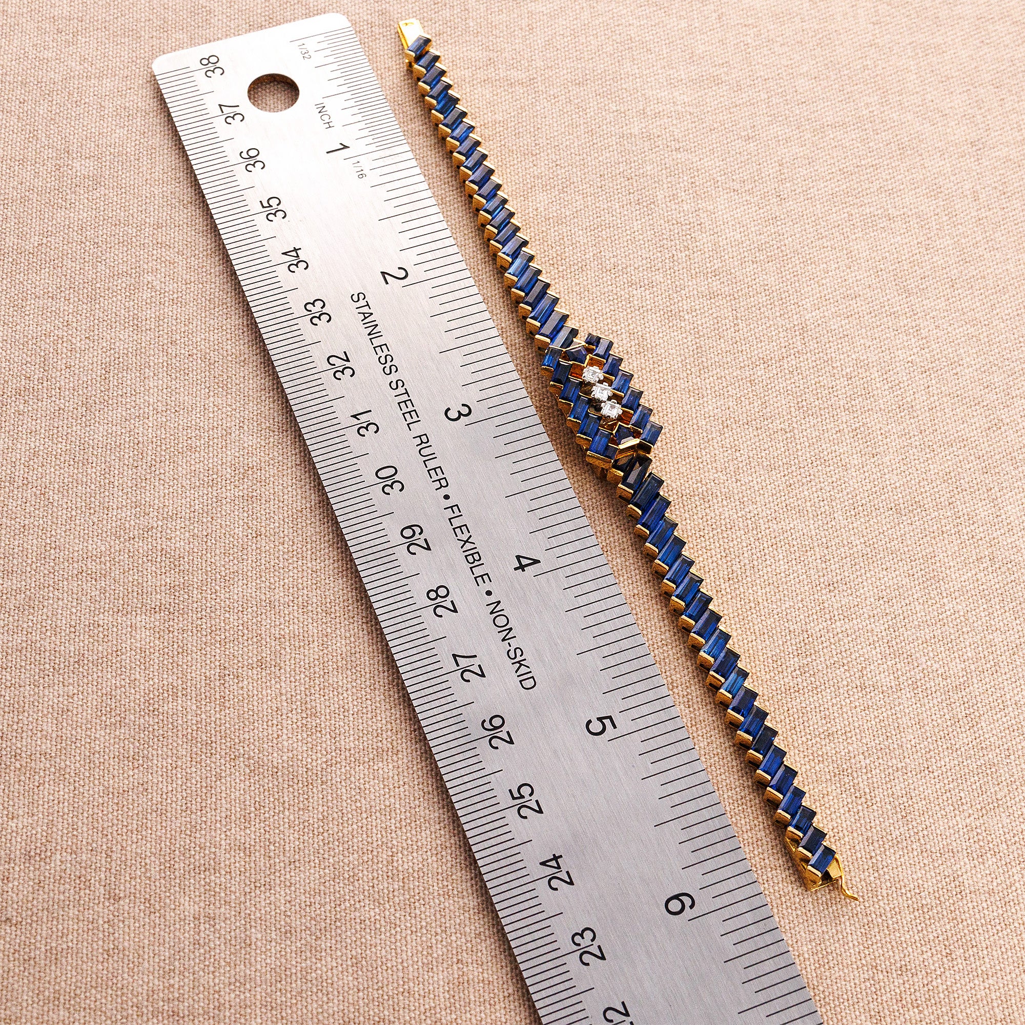 Gubelin Yellow Gold, Sapphire and Diamond Cover Watch - Image 3