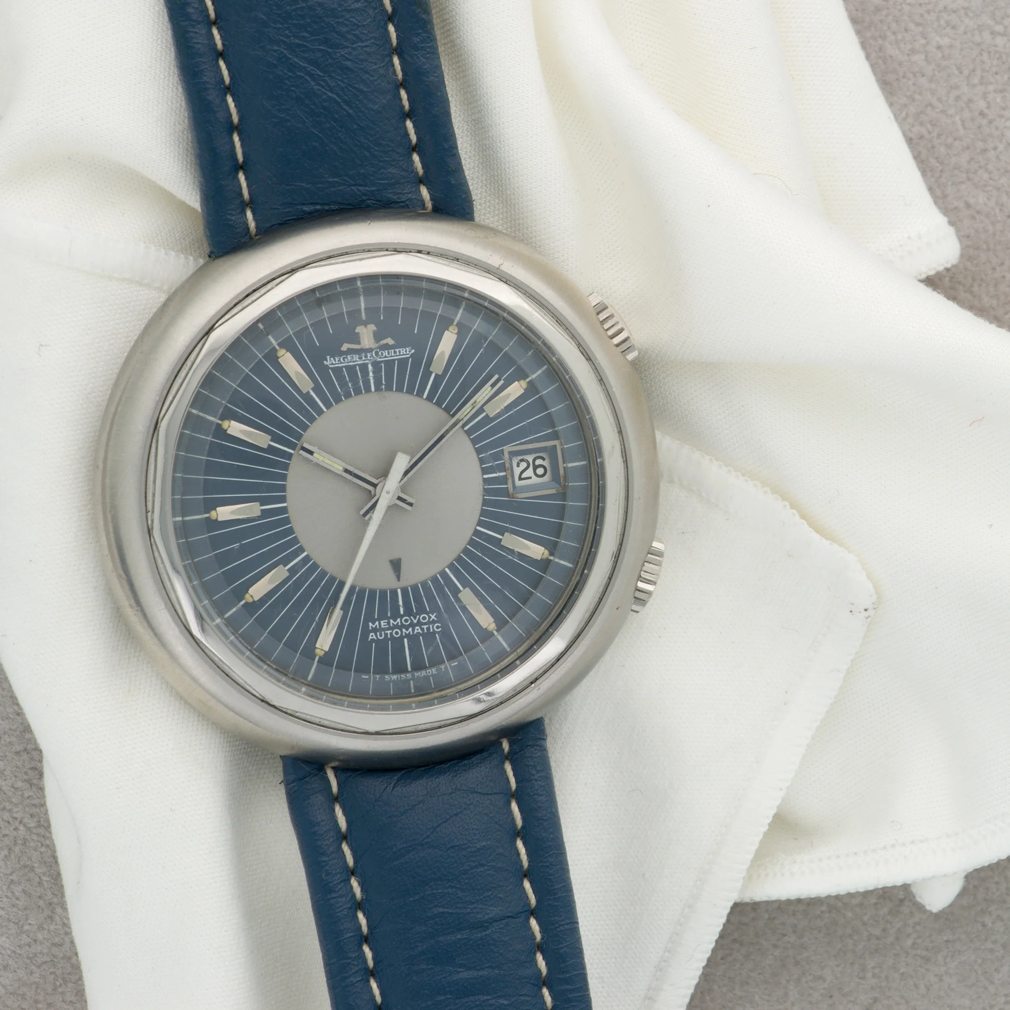 Jaeger Lecoultre Steel Memovox Snowdrop Watch Ref. E877 - Image 6