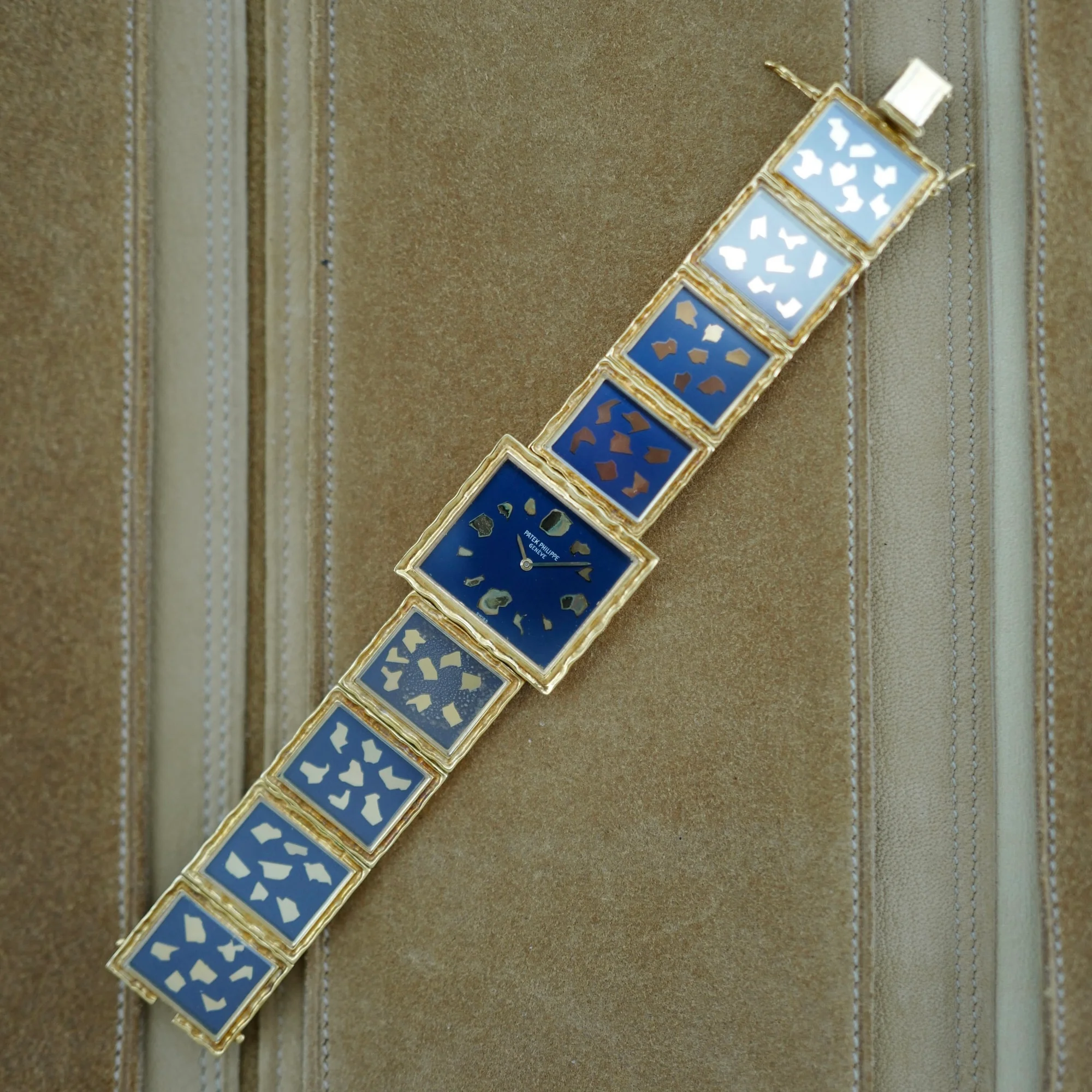 Patek Philiipe Yellow Gold Pepita Watch Ref. 4121 (New Arrival) - Image 5