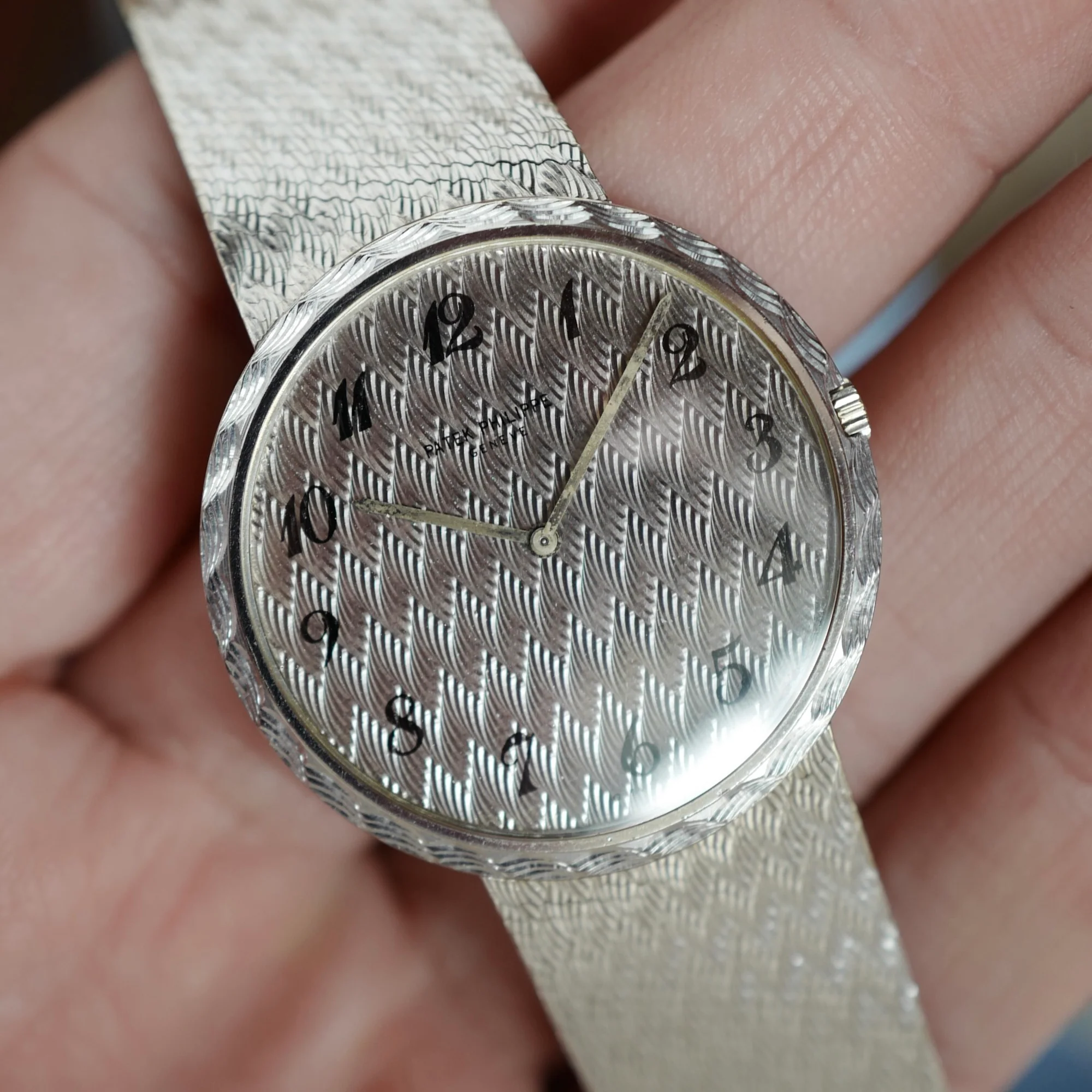 Patek Philippe White Gold Calatrava Ref. 3588 with Breguet Numerals - Image 5