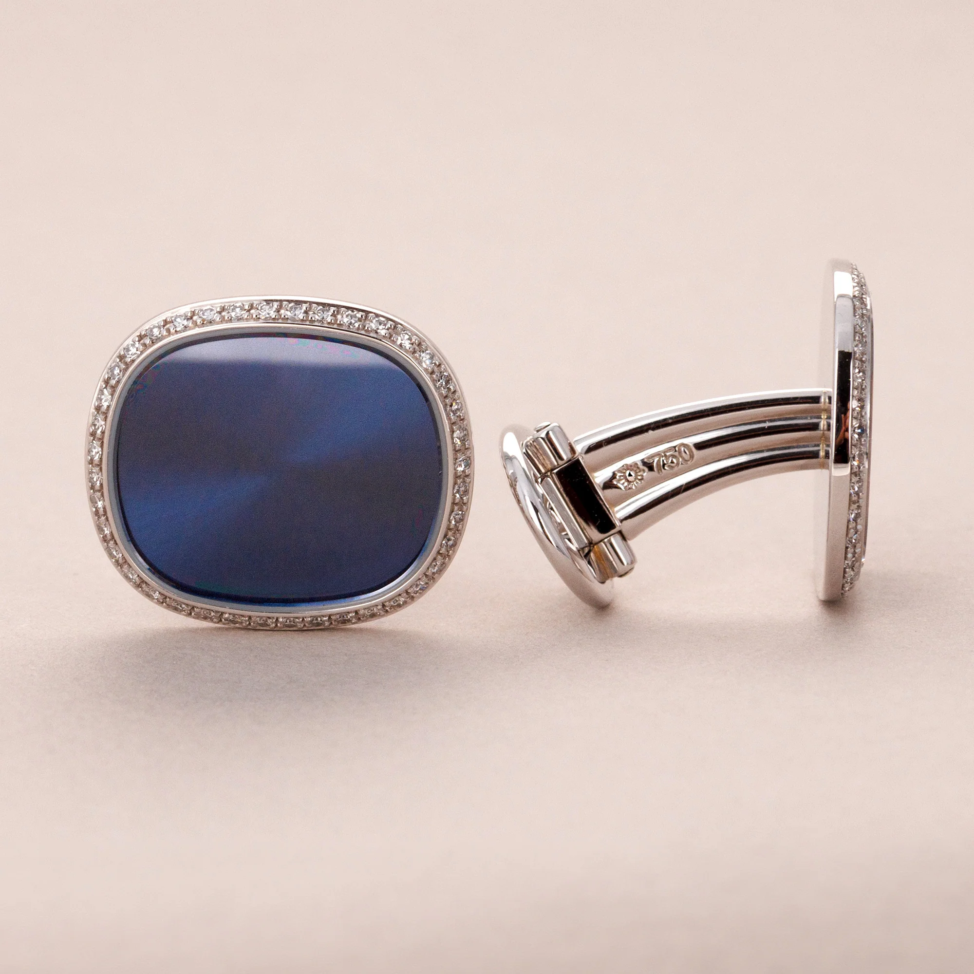 Patek Philippe White Gold Ellipse Cufflinks Ref. 3748 with Diamonds (Objet) - Image 4