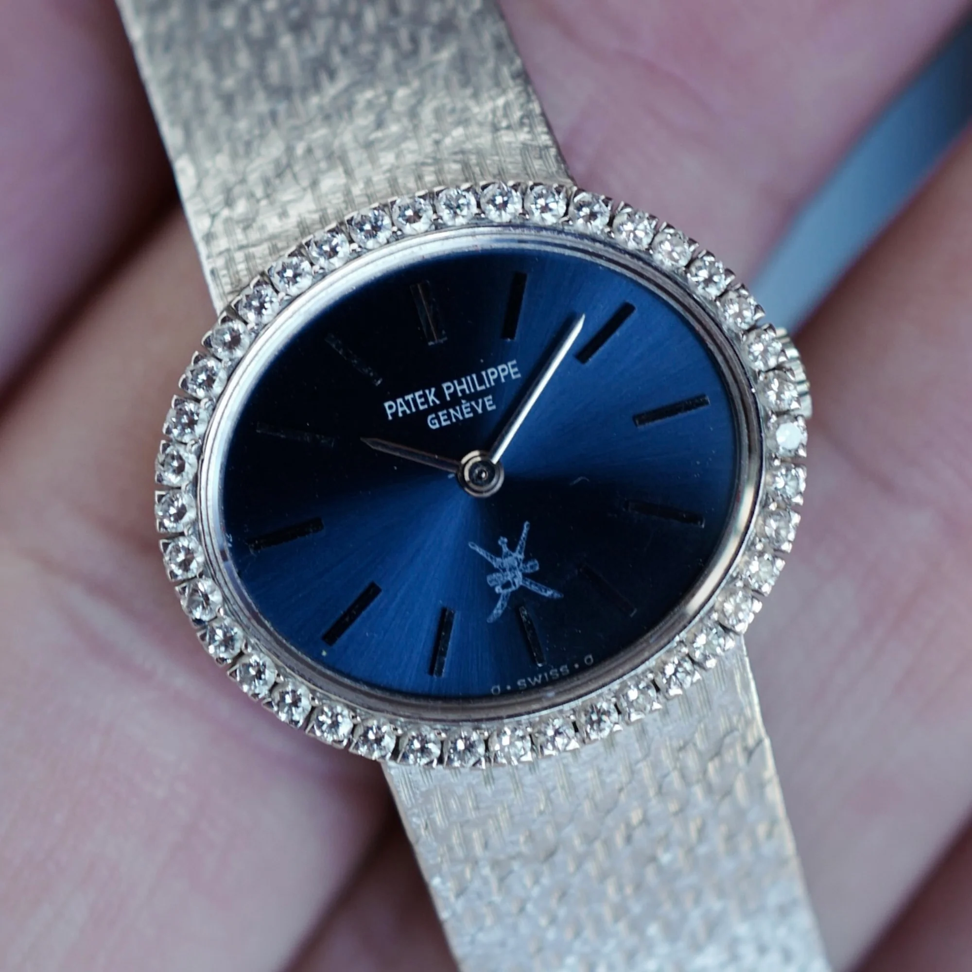 Patek Philippe White Gold Ellipse Ref. 4175 with Khanjar Dial - Image 3