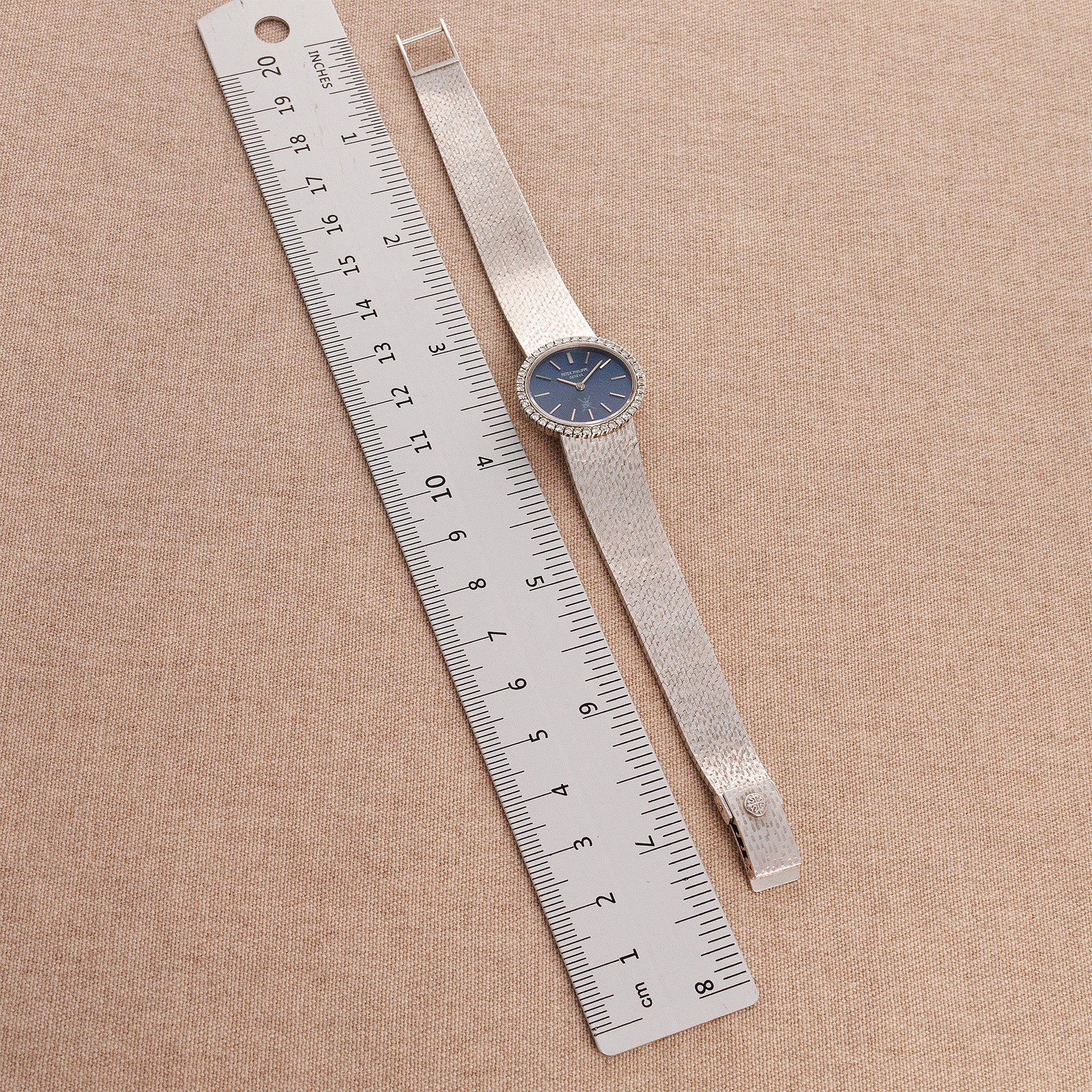 Patek Philippe White Gold Ellipse Ref. 4175 with Khanjar Dial - Image 6