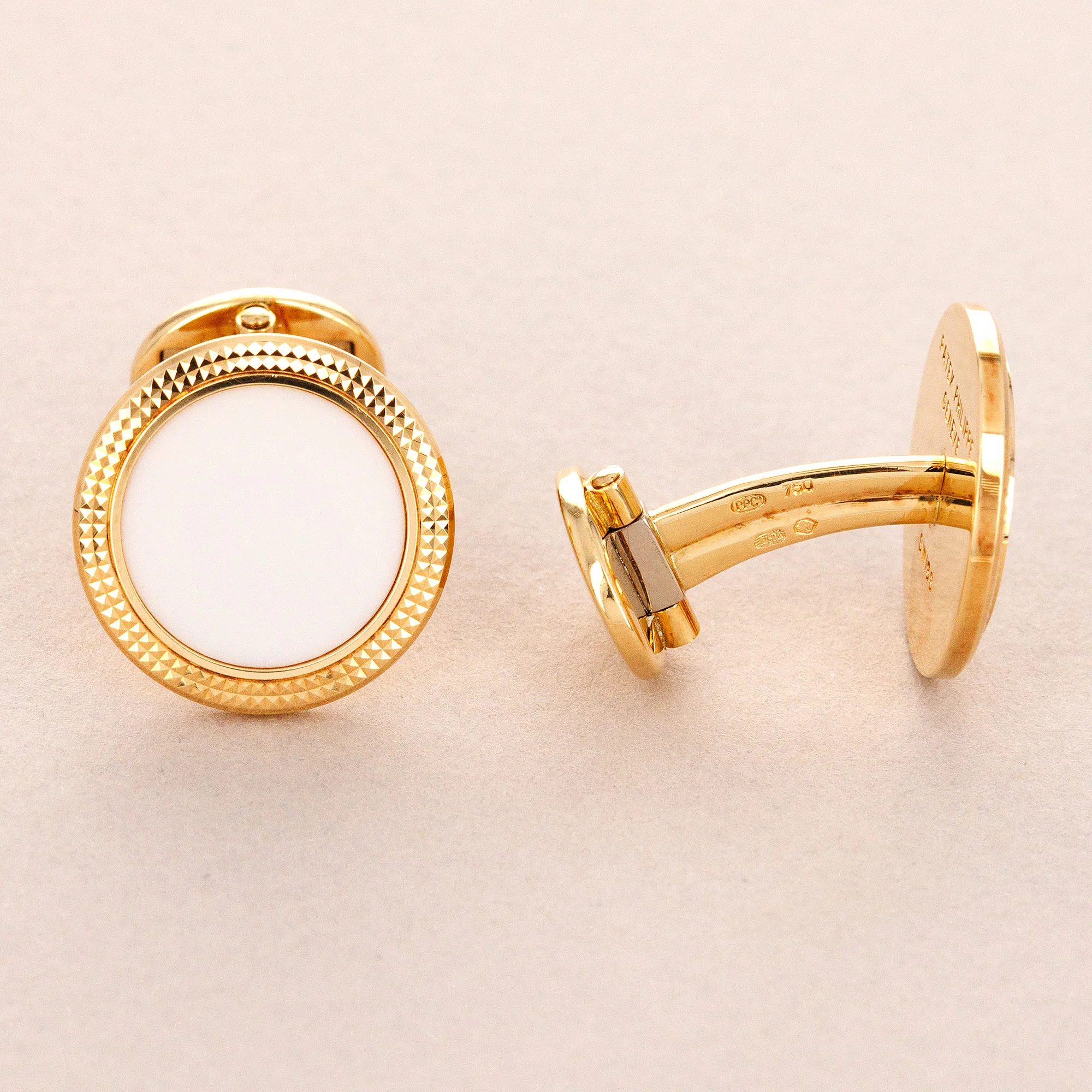 Patek Philippe Yellow Gold and White Enamel Cufflinks (Objet) - Image 3