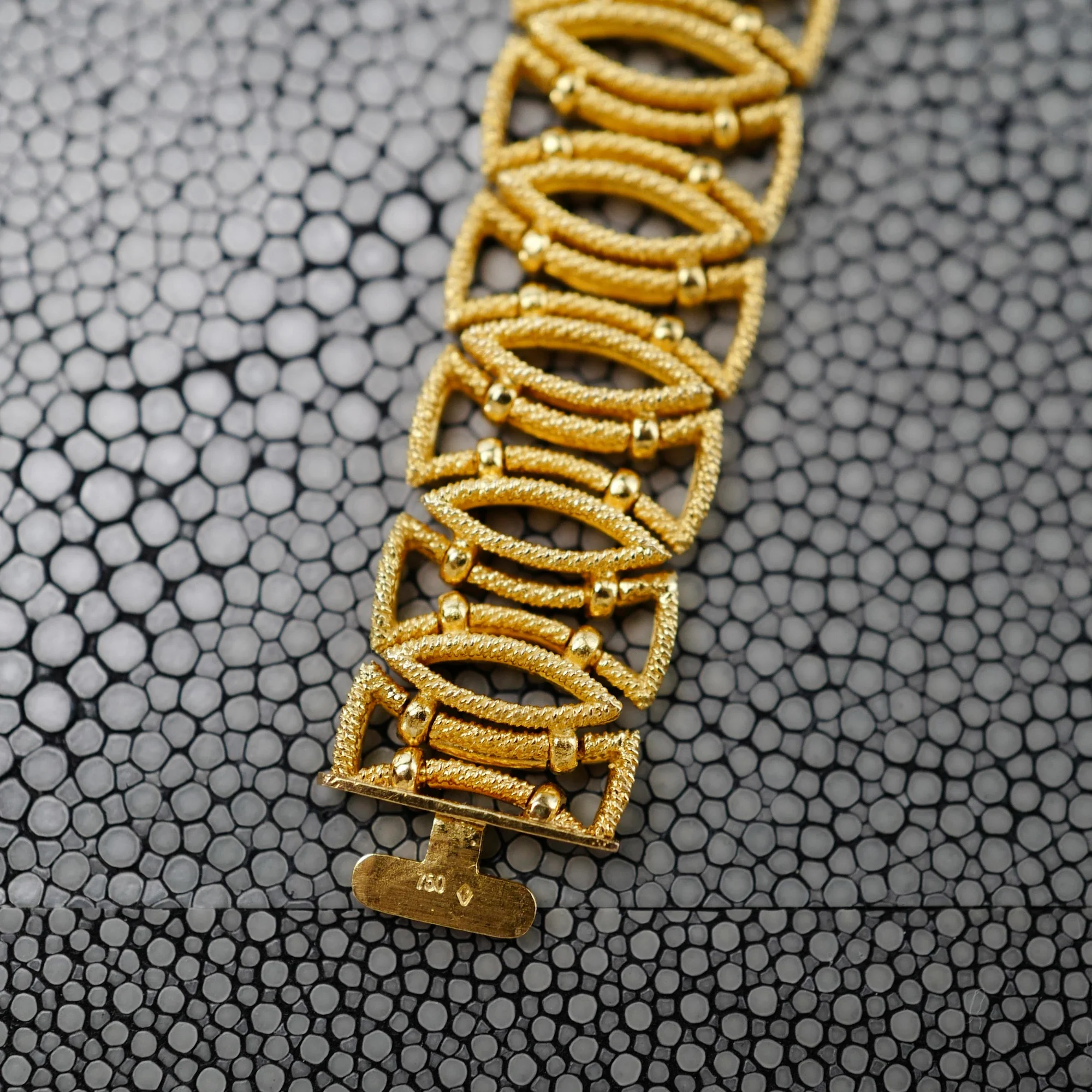 Patek Philippe Yellow Gold Lapis Lazuli Ref. 4290 - Image 5