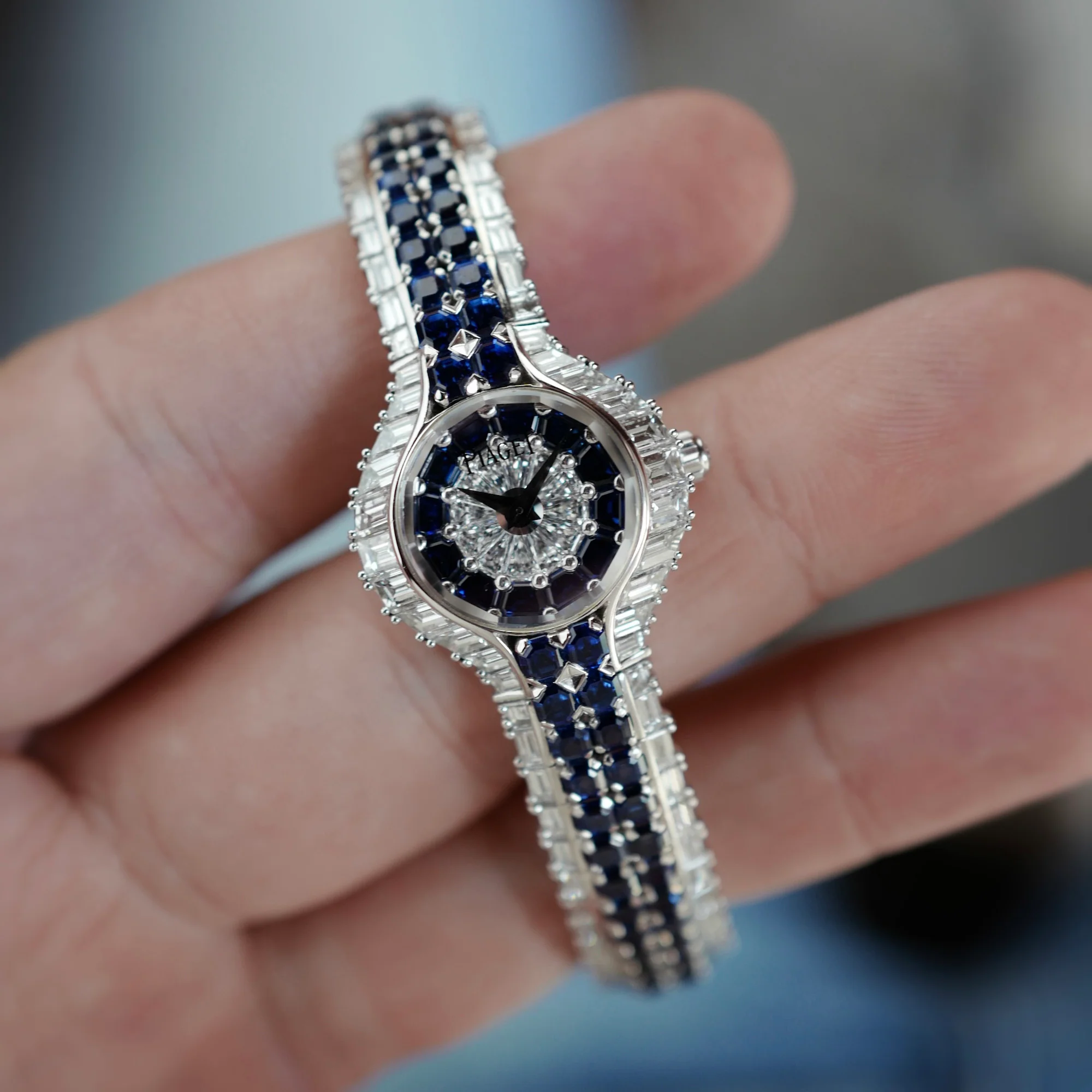 Piaget White Gold Diamond & Sapphire Watch Ref. 40030 - Image 4