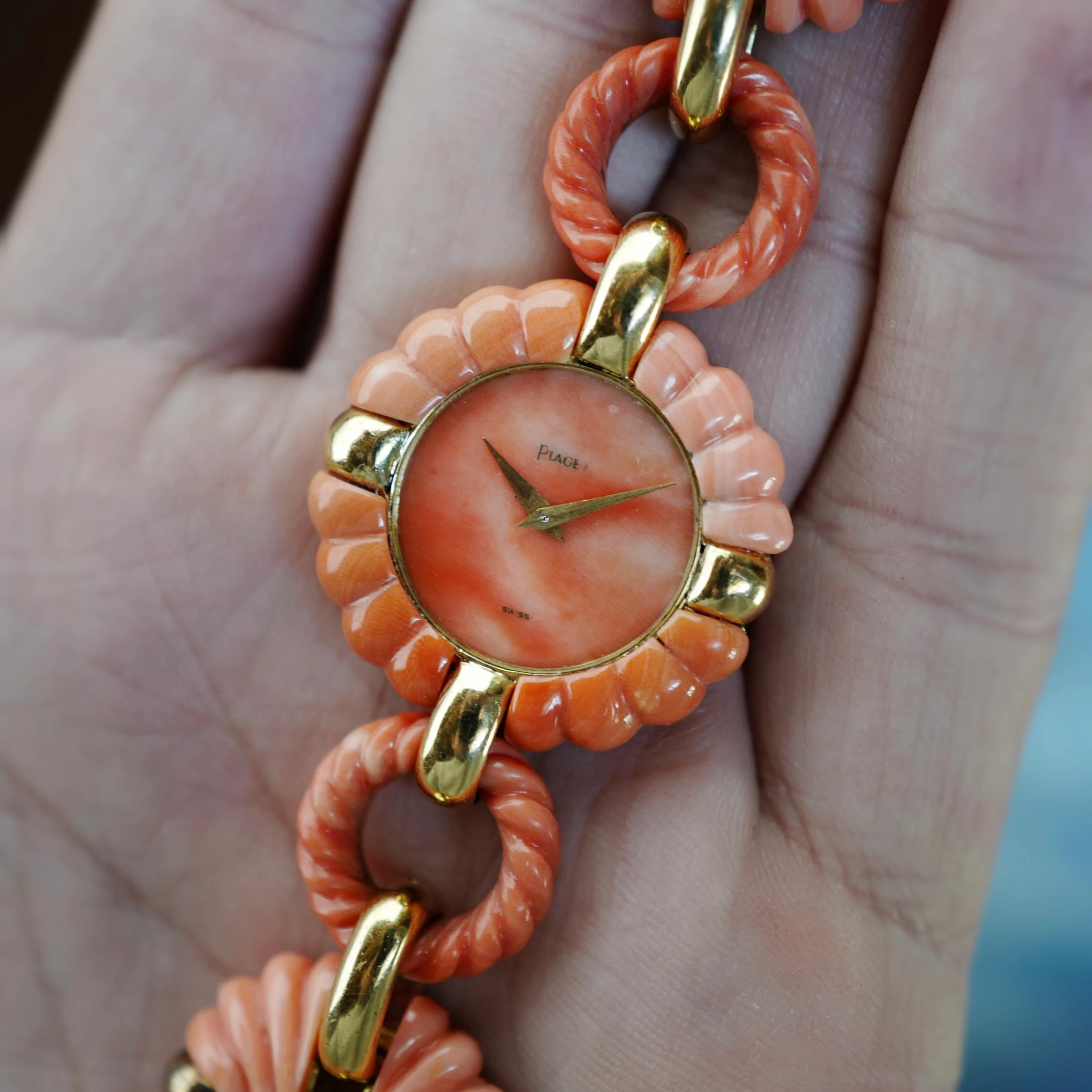 Piaget Yellow Gold Coral Watch by Andre Vassort Ref. 9921V89 - Image 5