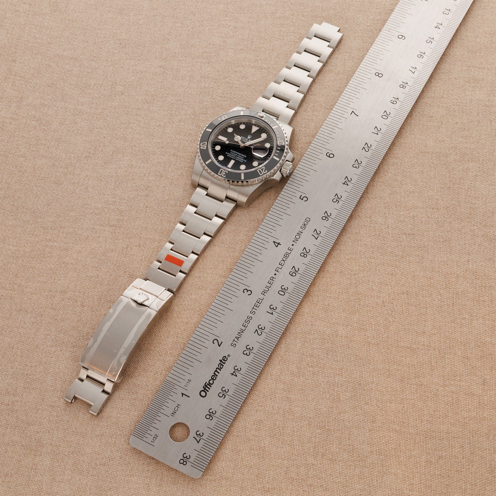 Rolex Steel Submariner Ref. 116610 Retailed for the United States Secret Service by Tourneau - Image 5