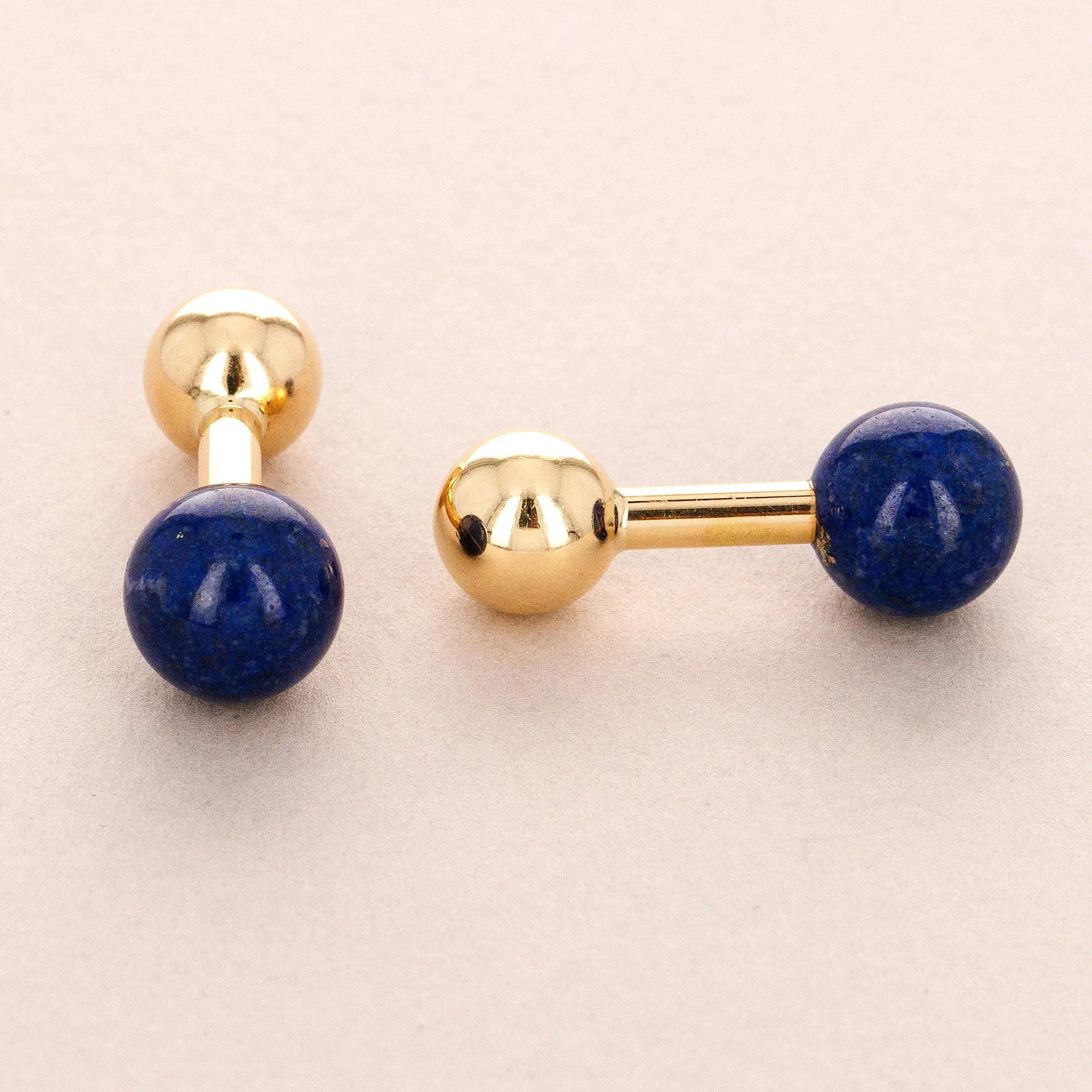 Tiffany & Co Yellow Gold and Lapis Cufflinks (Objet) - Image 3