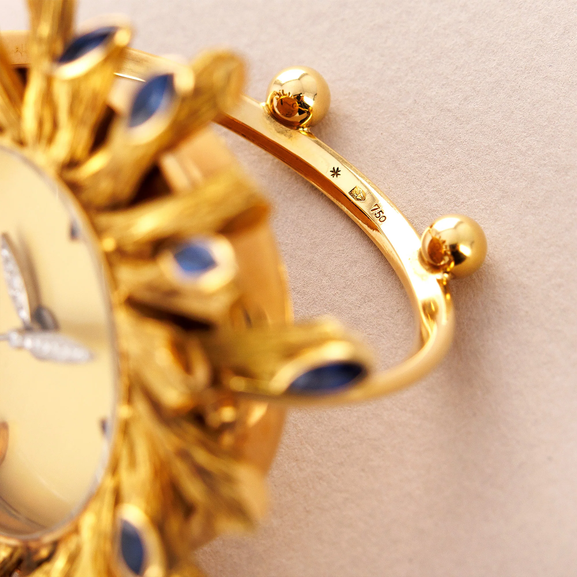 Vacheron Constantin Clock with Branch Design and Sapphires (Objet) - Image 5